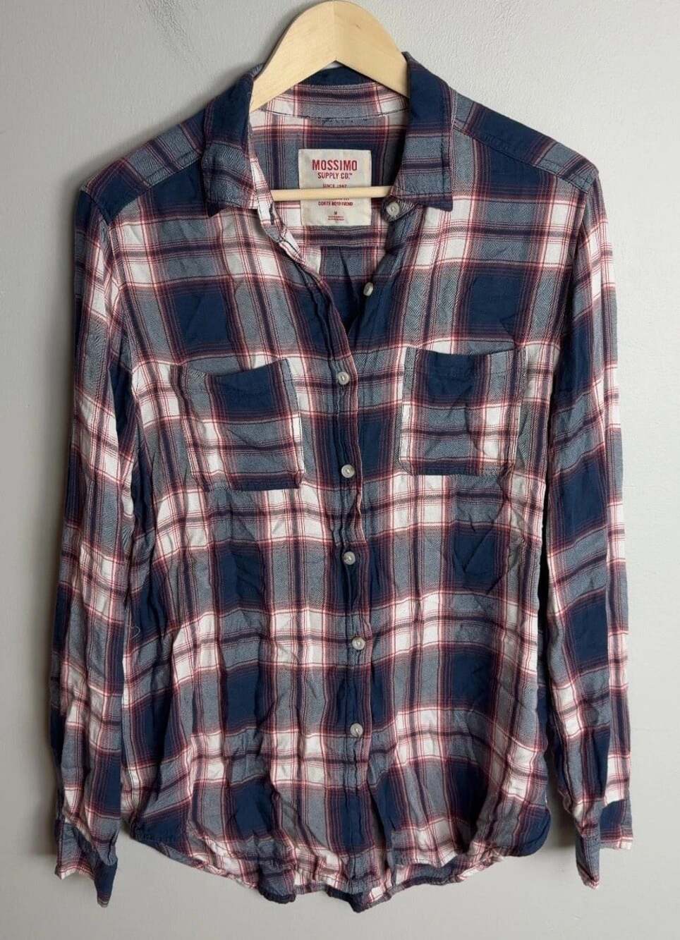 Mossimo Supply Co Boyfriend Fit Plaid Button Down Shirt Size Medium Women’s